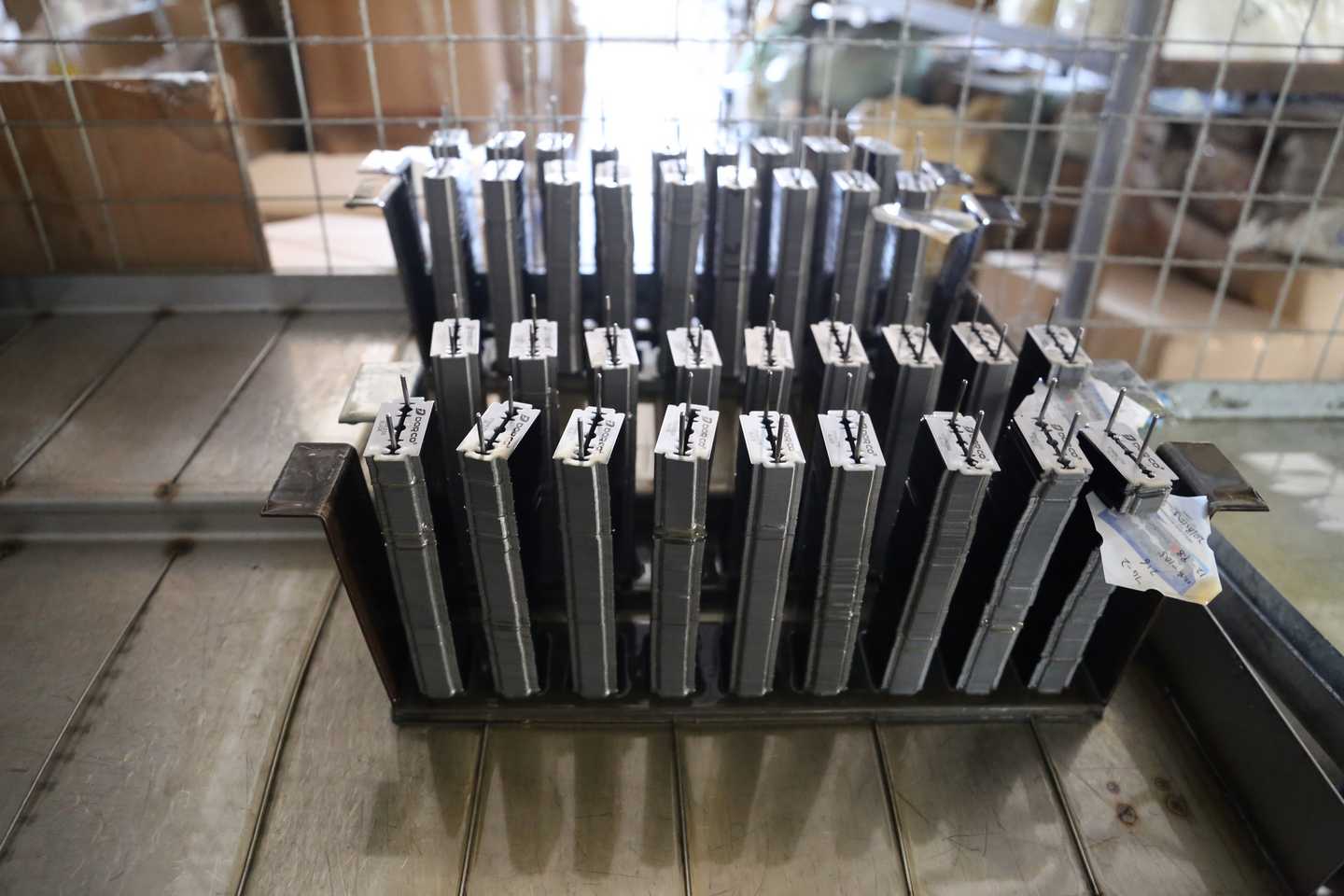 DE razor blades after coated process