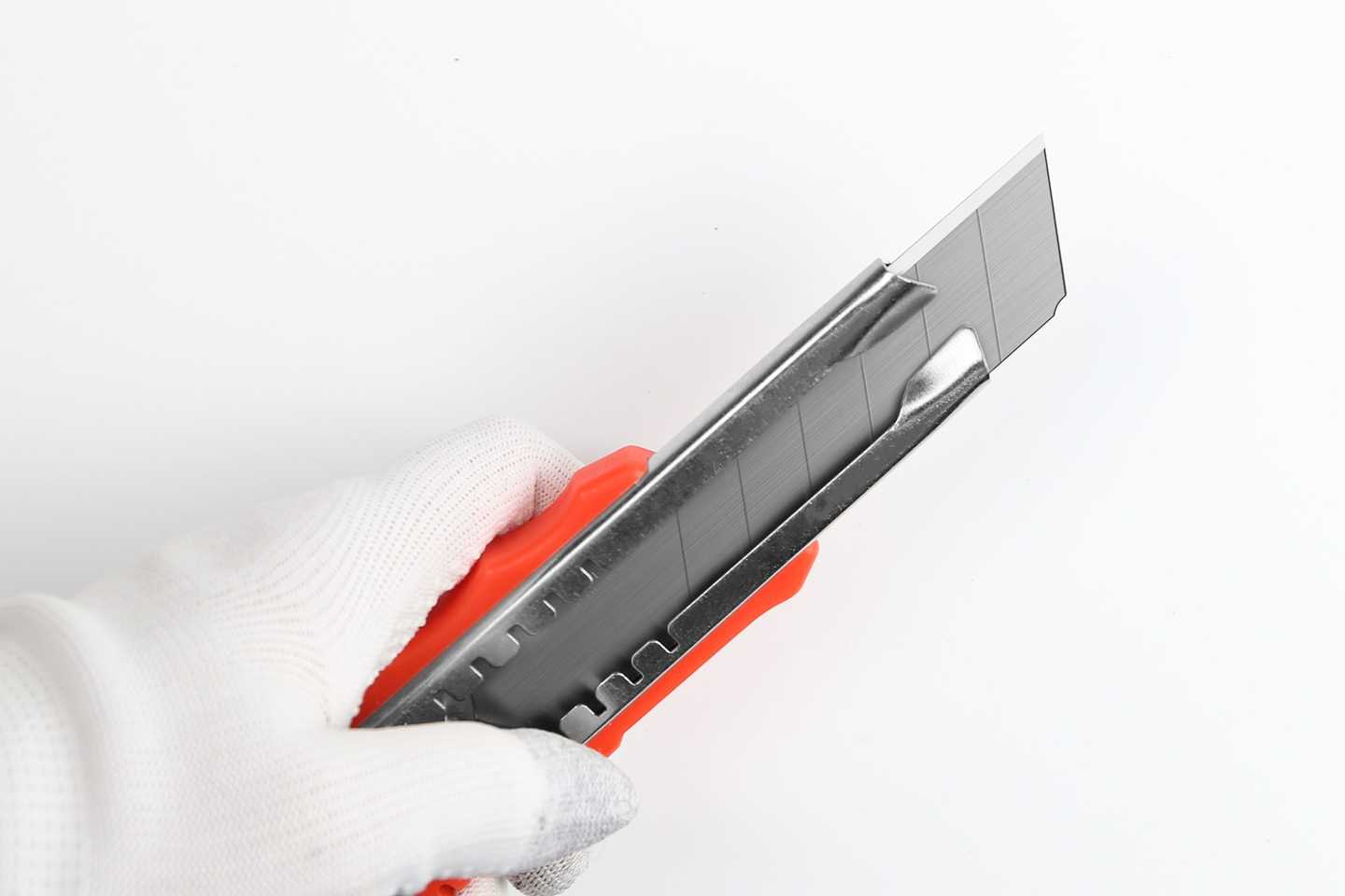 knife is easy holding