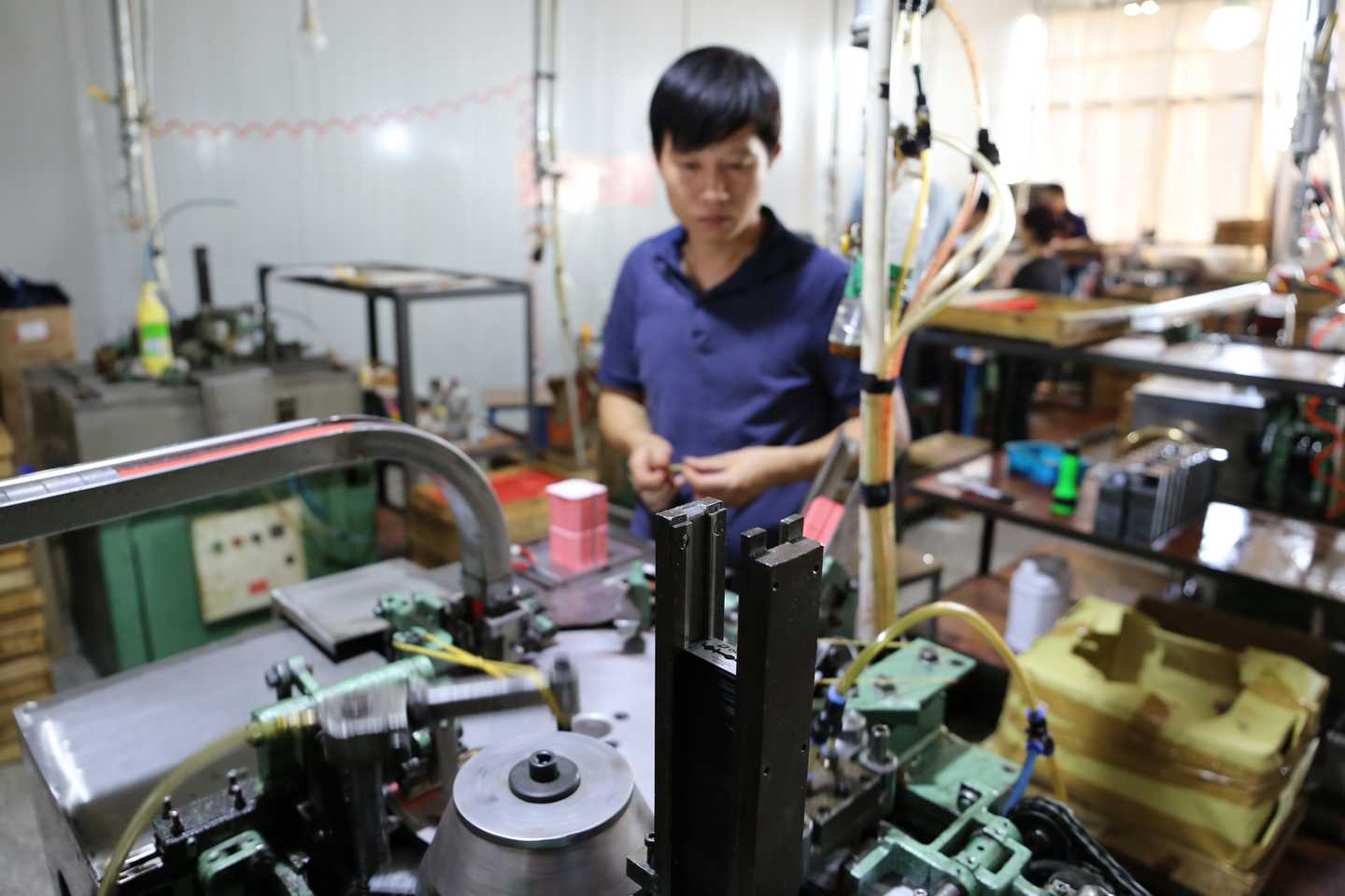 Automate Packaging for double edge razor
blade