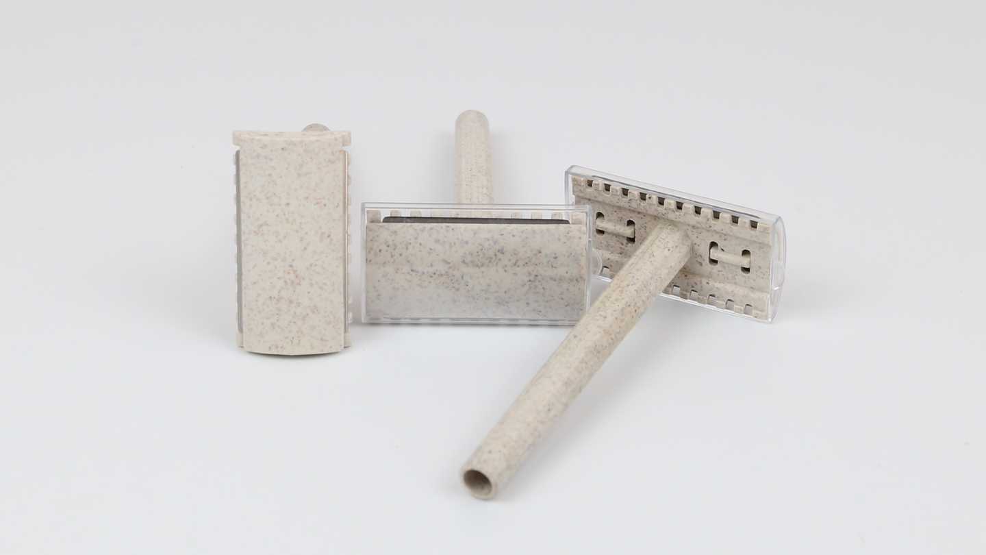 Wheat straw safety razor