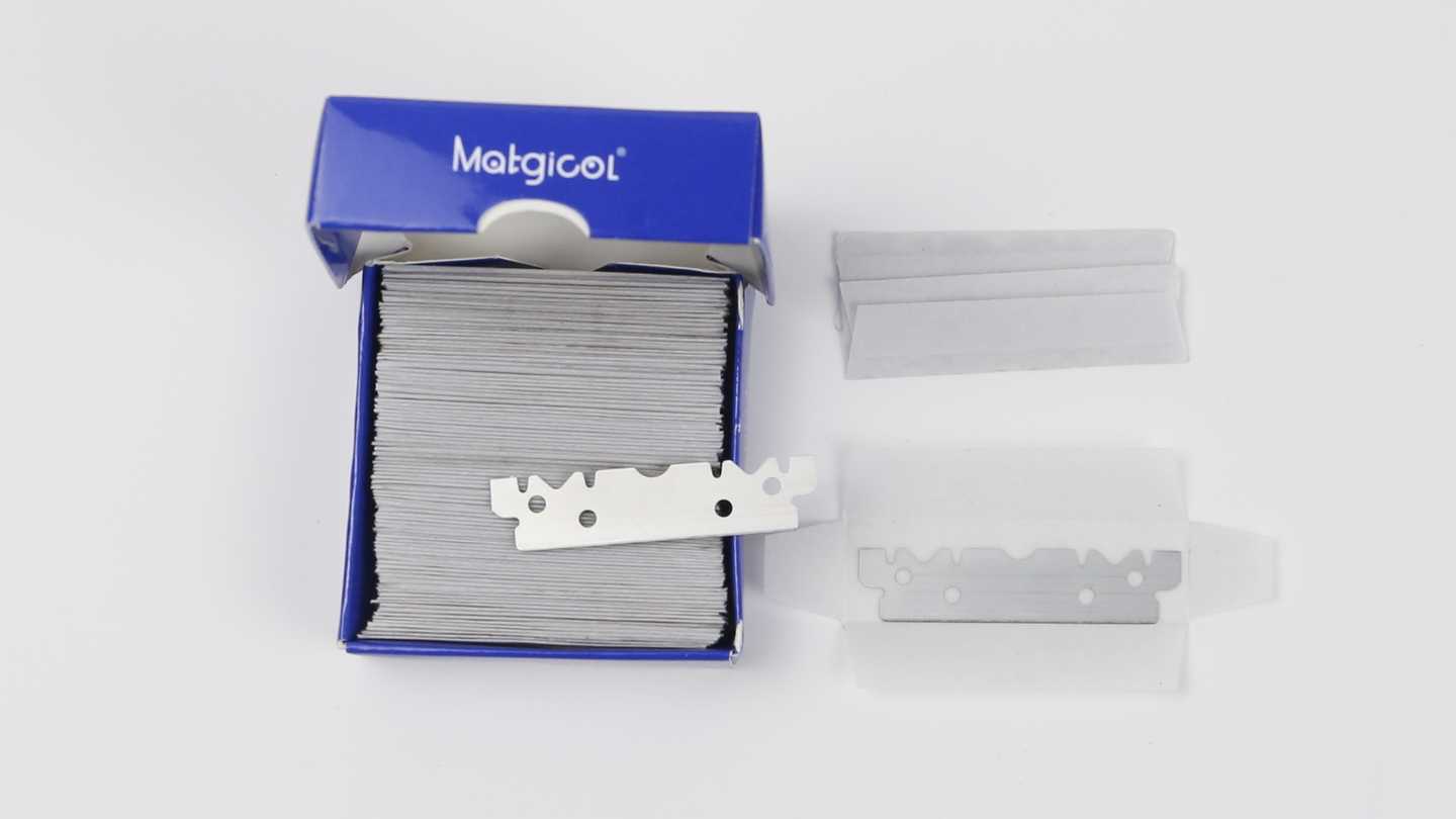 Each blade is wrapped in wax paper, which helps blade last a longer time.