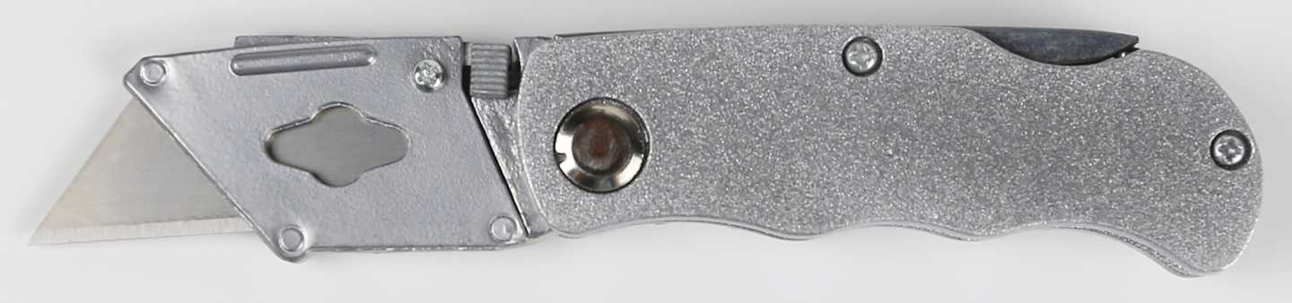 foldable utility balde